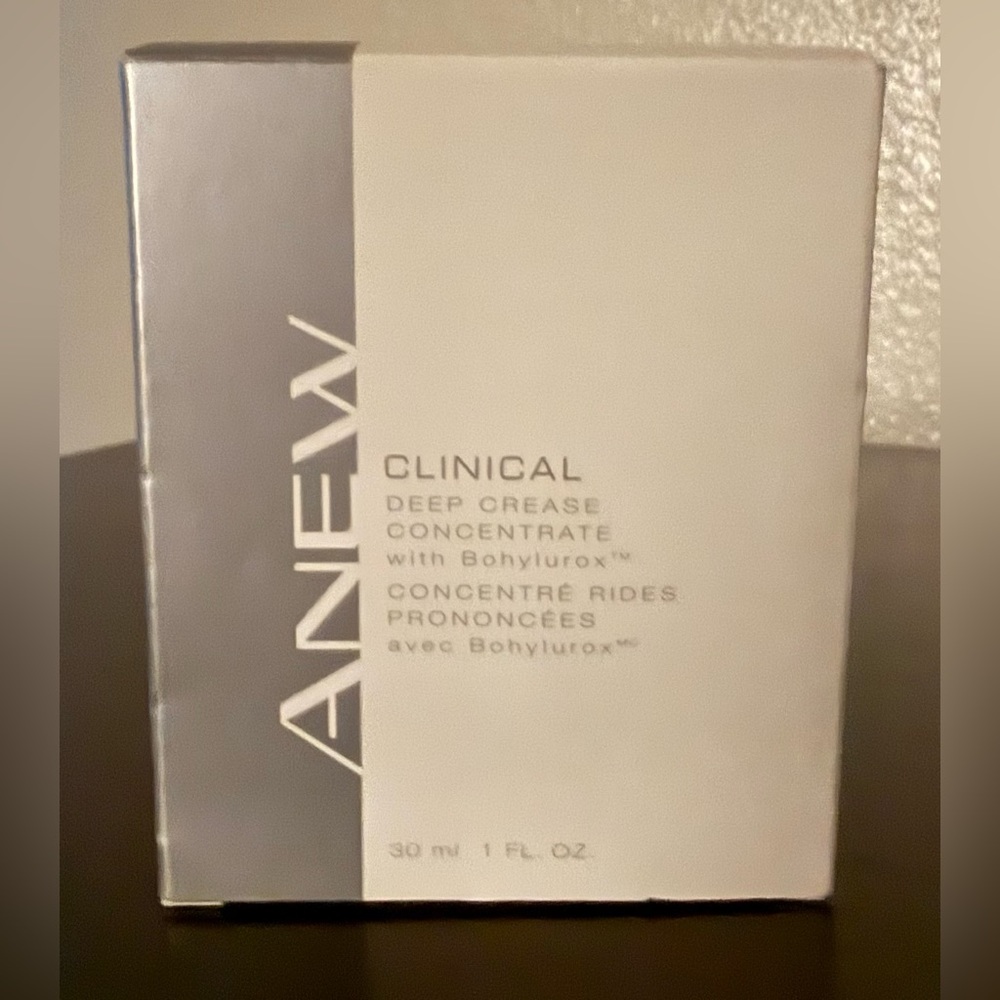 Avon ANEW Clinical Deep Crease Concentrate | Bo-Hylurox™ Anti-Aging Serum - Picture 3 of 4